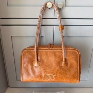 MARGESHERWOOD Soft Boston Pull-Up Crinkle Shoulder Bag – Camel | Brand New
